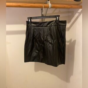 SHEIN Black Faux Leather Mini Skirt